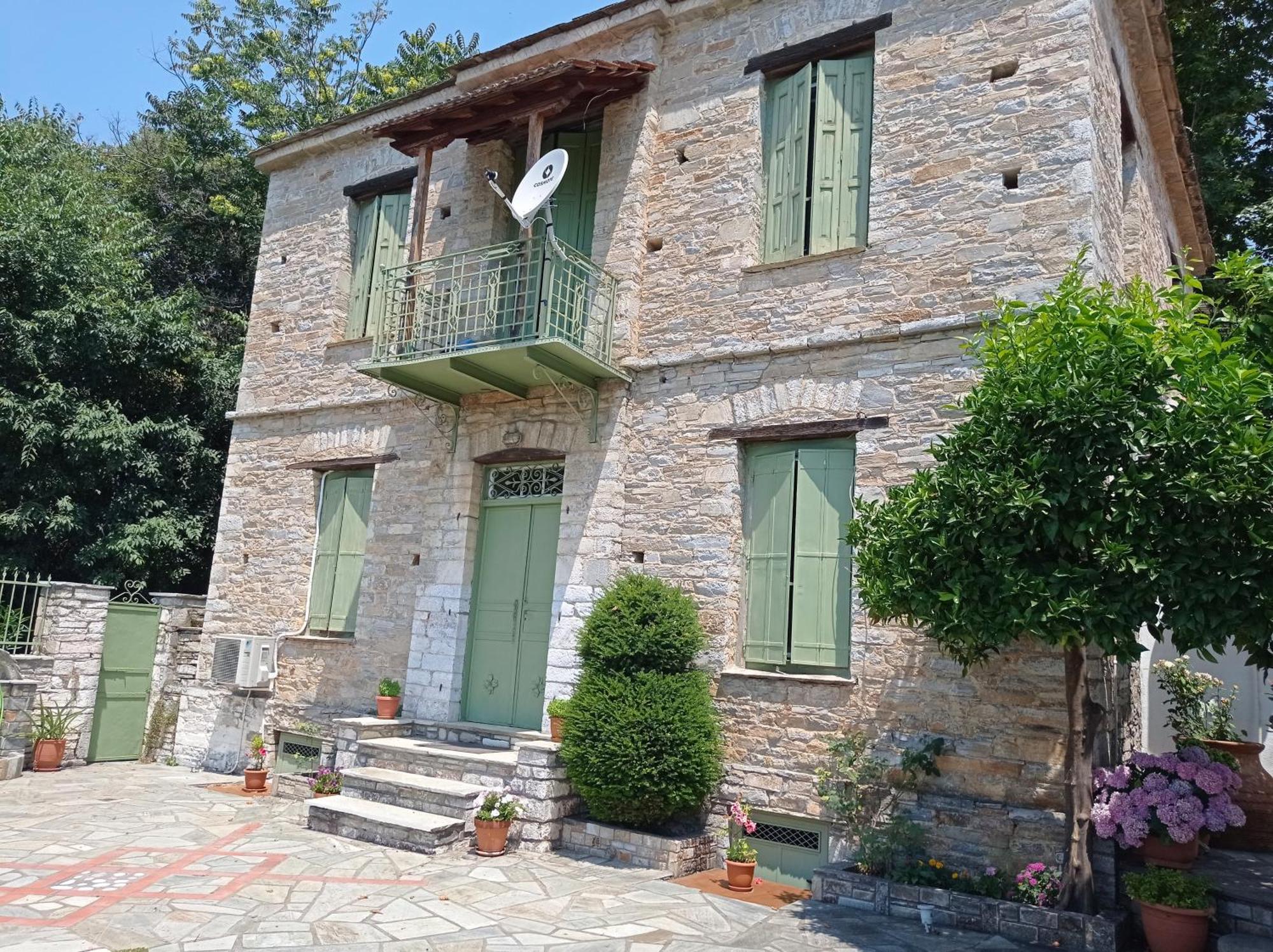 Marina Traditional Stonehouse Afetai Exterior foto